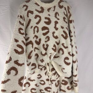 Cozy Cream and Brown Sweater short set